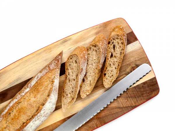 Brotmesser mit Wellenschliff (keine Tafel- oder Besteckmesser)